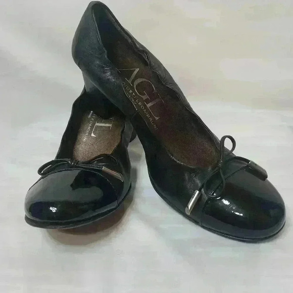 Attilio Giusti Leombruni AGL BLACK PATENT CAP TOE PUMPS, Size 38.5 - Picture 1 of 1